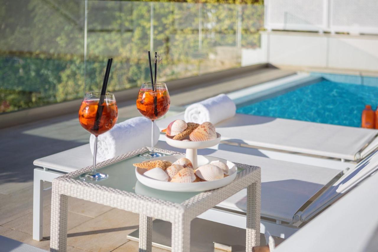 Luxury Seafront Villa Primosten Glamour With Private Pool, Sauna And Gym At The Beach In Primosten Bagian luar foto