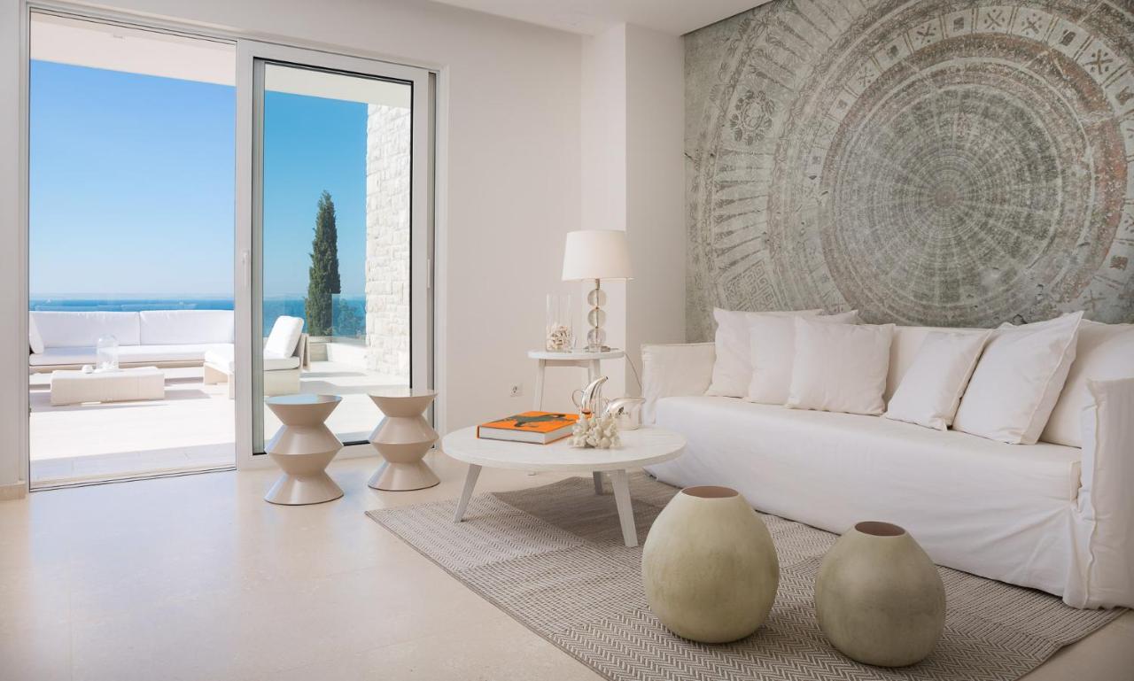 Luxury Seafront Villa Primosten Glamour With Private Pool, Sauna And Gym At The Beach In Primosten Bagian luar foto