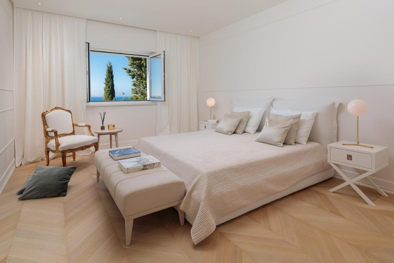 Luxury Seafront Villa Primosten Glamour With Private Pool, Sauna And Gym At The Beach In Primosten Bagian luar foto