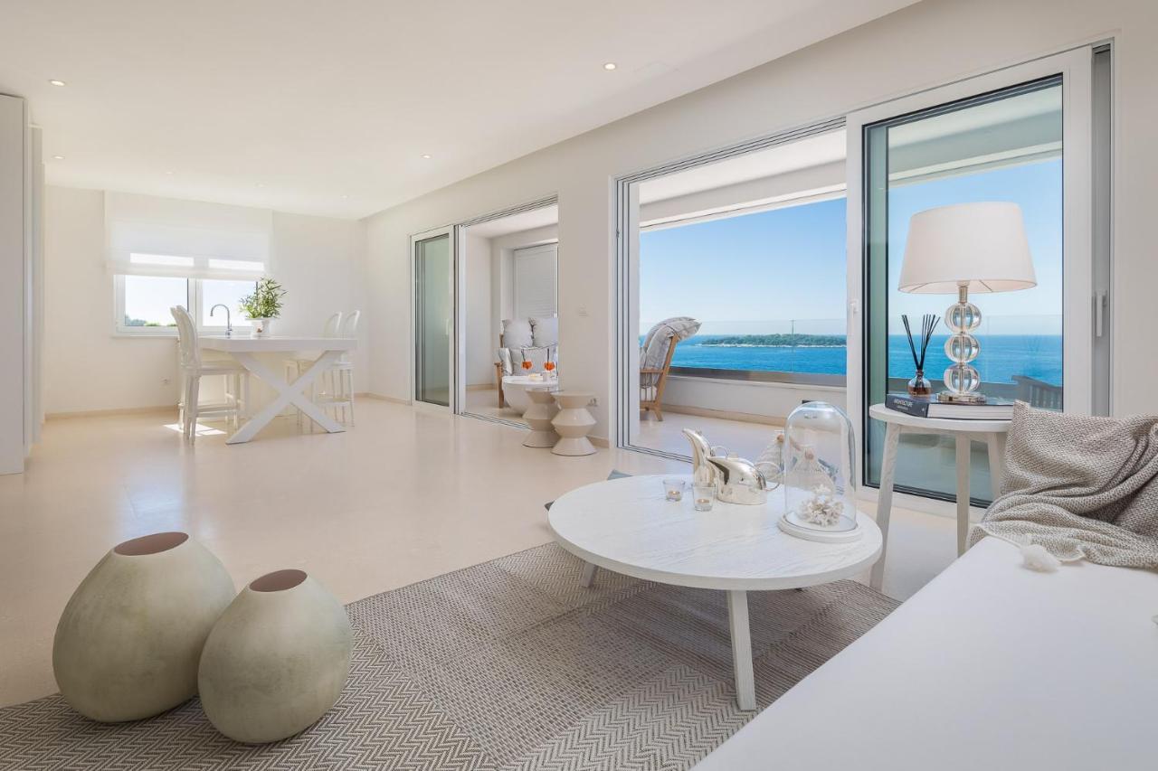 Luxury Seafront Villa Primosten Glamour With Private Pool, Sauna And Gym At The Beach In Primosten Bagian luar foto