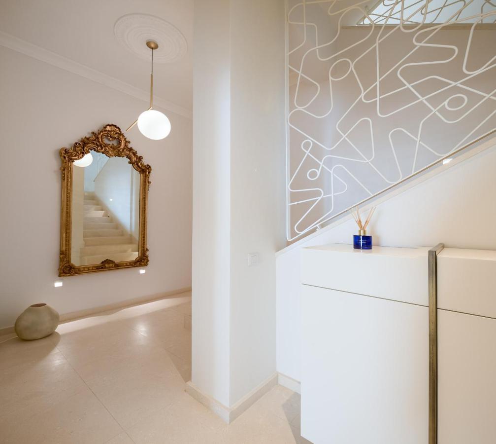 Luxury Seafront Villa Primosten Glamour With Private Pool, Sauna And Gym At The Beach In Primosten Bagian luar foto